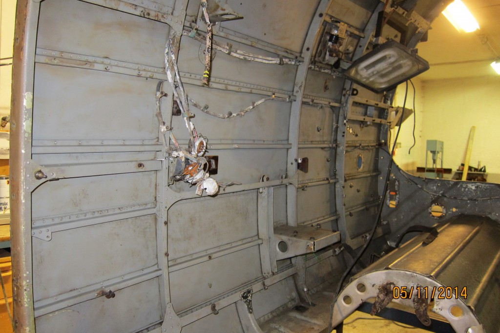 Starboard side of the cockpit for cleaning using dry ice blasting.